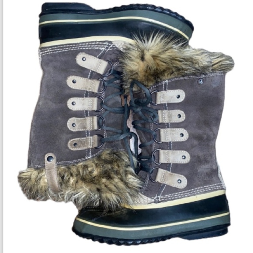Sorel Winter Boots waterproof Joan of Arctic lace up leather faux fur 6